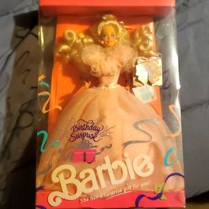 Never remove from Box vintage 1991 blonde birthday surprise Barbie